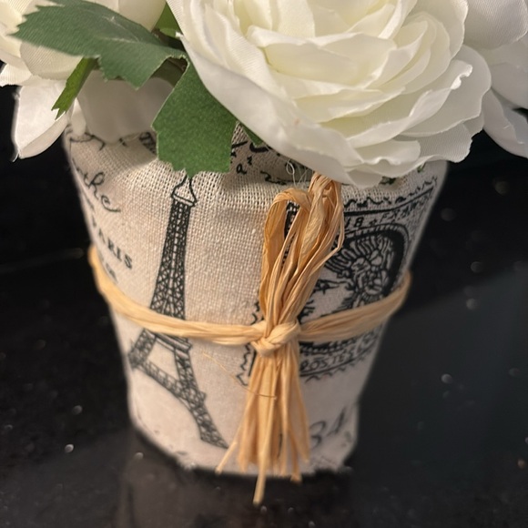 Paris Burlap Wrapped White Faux Floral Arrangement Shabby Chic Cottagecore - Picture 5 of 8